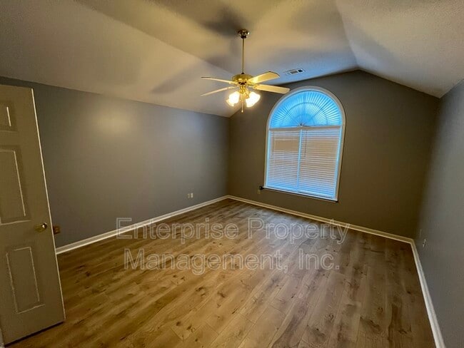 Building Photo - 6986 Parkbrook Ln