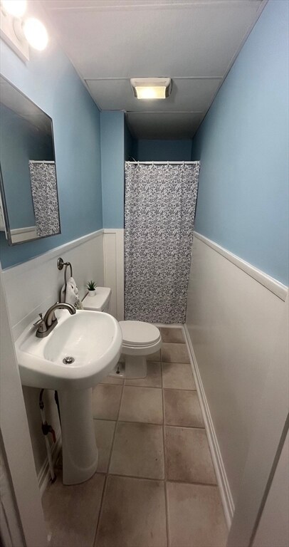 Building Photo - 349 Main St