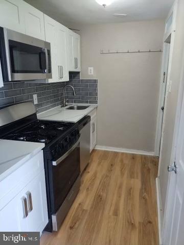 Building Photo - 100 E Holly