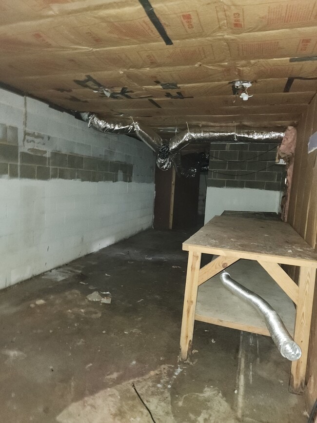 Building Photo - County Line Park