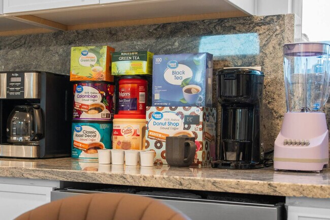 Building Photo - 1219 Denver Ln