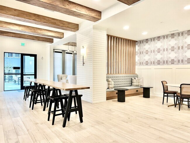 Building Photo - 5026 Zion Rd