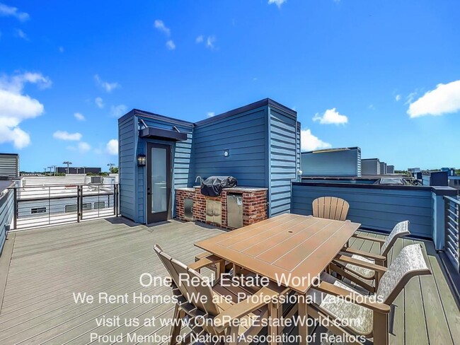 Building Photo - 2154 Whitney Marsh Aly