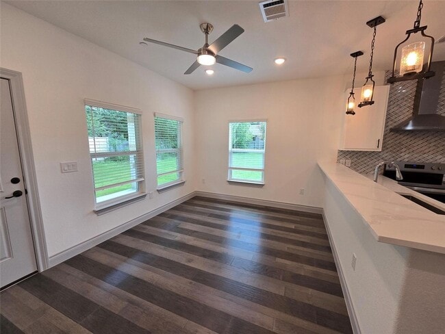 Building Photo - 2105 Tiger Trail