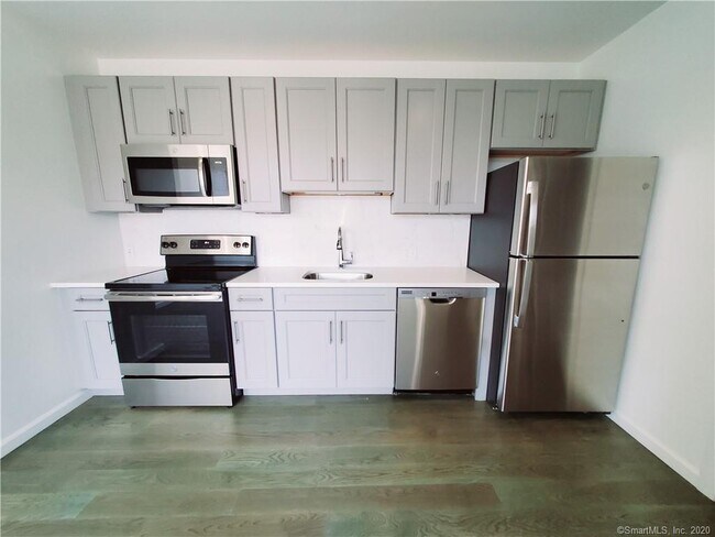 Primary Photo - 36 Atlantic St
