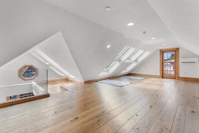 Building Photo - 43 Ackerman St