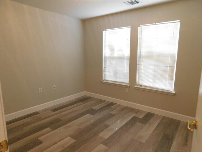 Building Photo - 11609 Melstone Dr