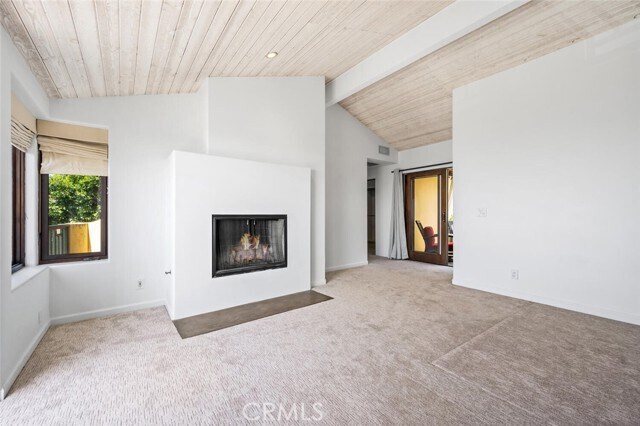 Building Photo - 1020 Skyline Dr