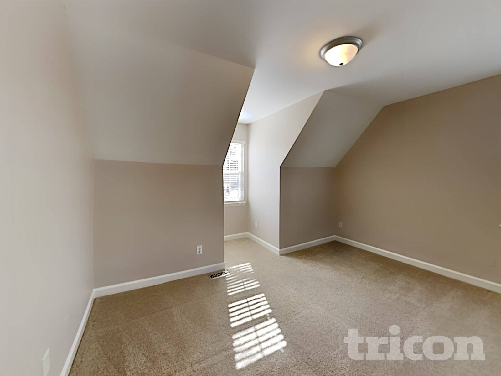 Building Photo - 8104 Lighthouse Way