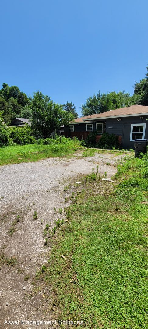 Building Photo - 4 br, 1 bath House - 6714 NW 31st St.