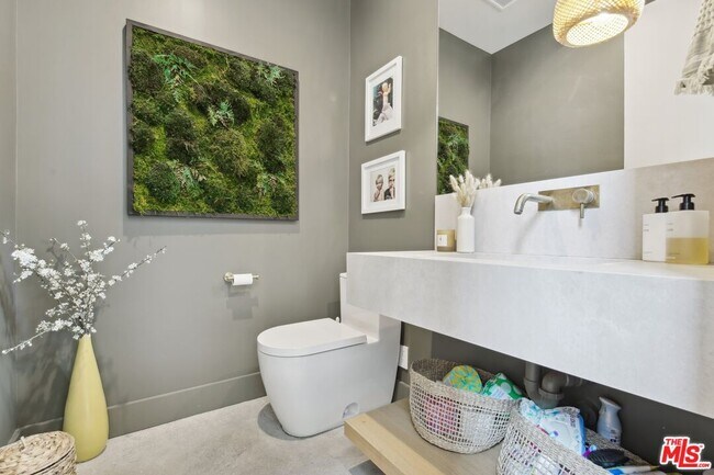 Building Photo - 1310 Preston Wy