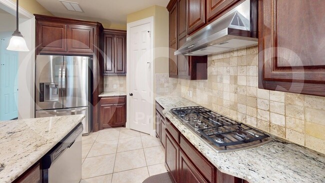 Building Photo - 846 Veneto Dr