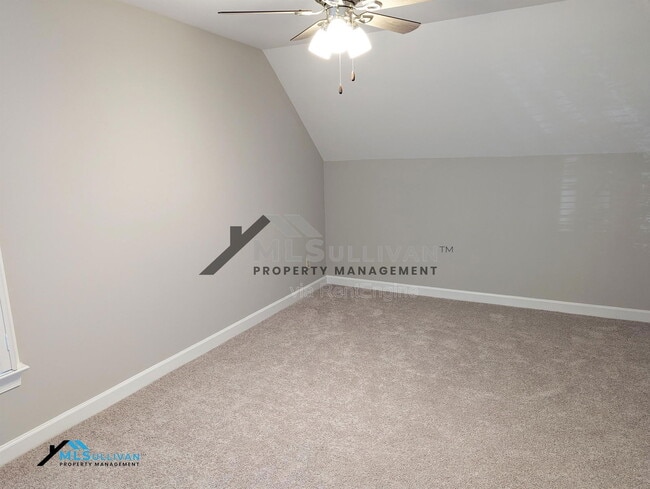 Building Photo - 1306 Hampshire Ct