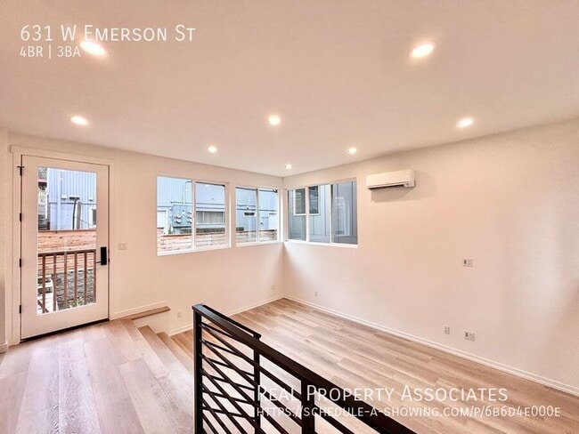 Building Photo - 631 W Emerson St