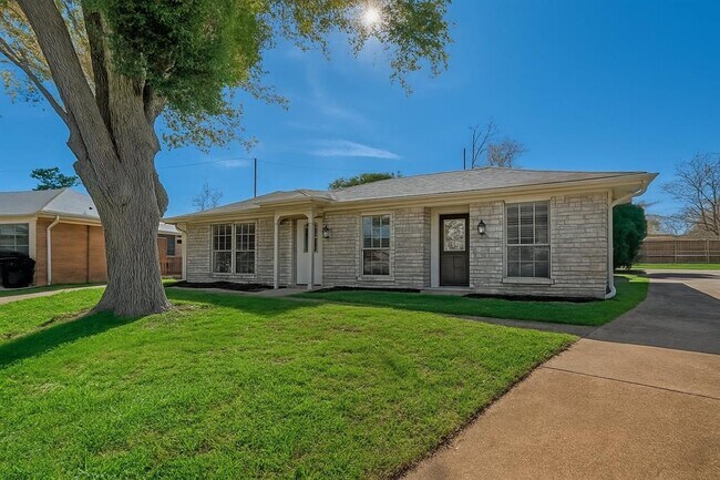 Primary Photo - 7315 Housman St