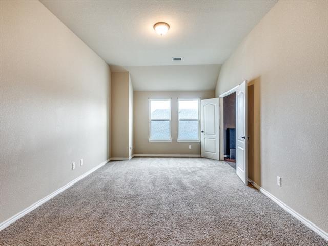 Building Photo - 15100 Seventeen Lakes Blvd