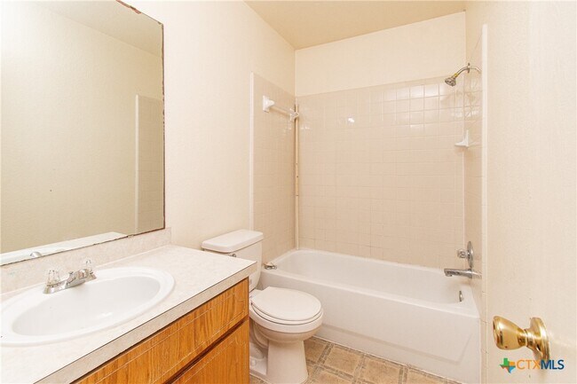 Building Photo - 4207 Alan Kent Dr