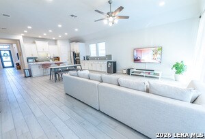 Building Photo - 14336 Apache Wells