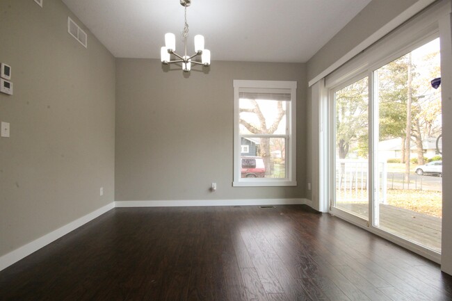 Building Photo - 2700 Dorman Ave