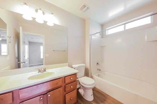 Building Photo - 12537 W Via Dona Rd