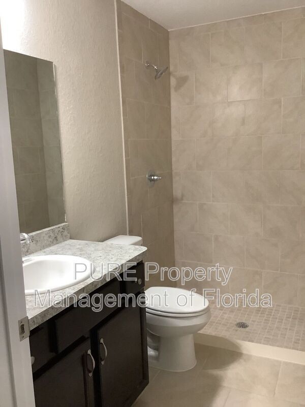 Building Photo - 2945 SW 148 Ct