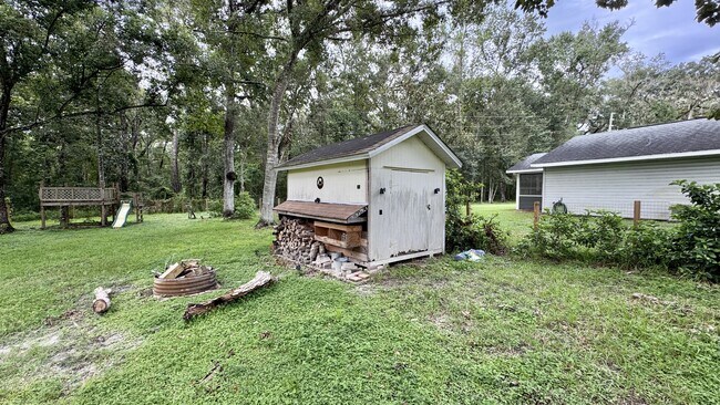 Building Photo - 616 Erin Way
