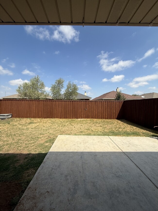 Building Photo - 6914 95th St