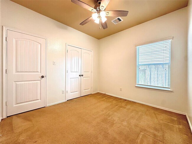 Building Photo - 7879 Galleon Field Ln
