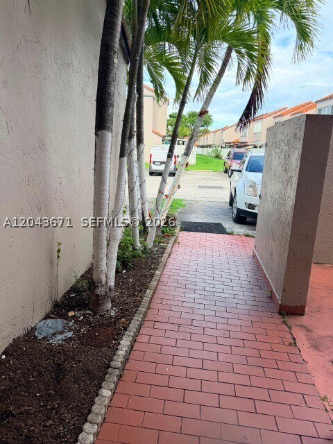 Building Photo - 6256 SW 129th Ave