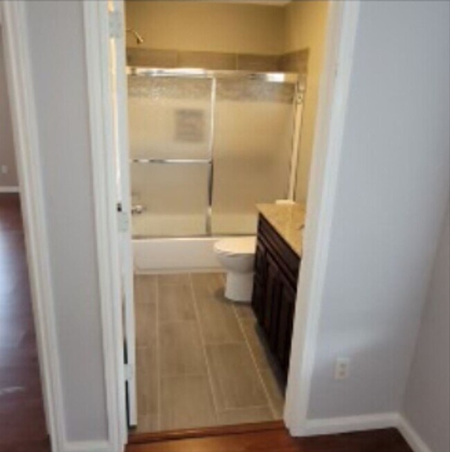 restroom - 2530 S Sacramento Ave