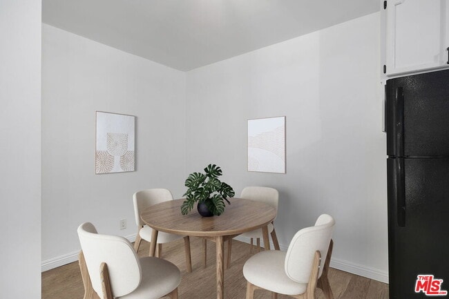 Building Photo - 4431 Don Ricardo Dr