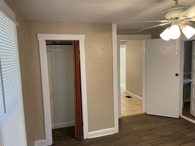 Building Photo - 2010 28th Ave N