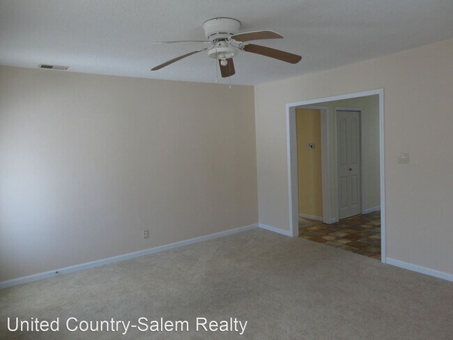 Building Photo - 2 br, 1 bath House - 301 S. Warfel