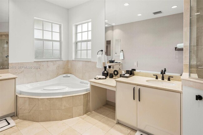 Building Photo - 3802 NE 199th Terrace