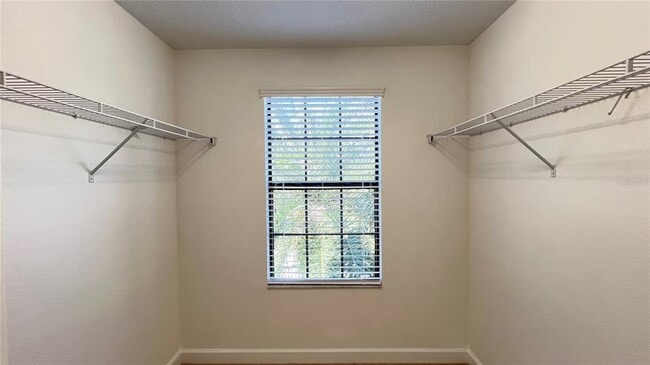 Building Photo - 13040 Overstreet Rd