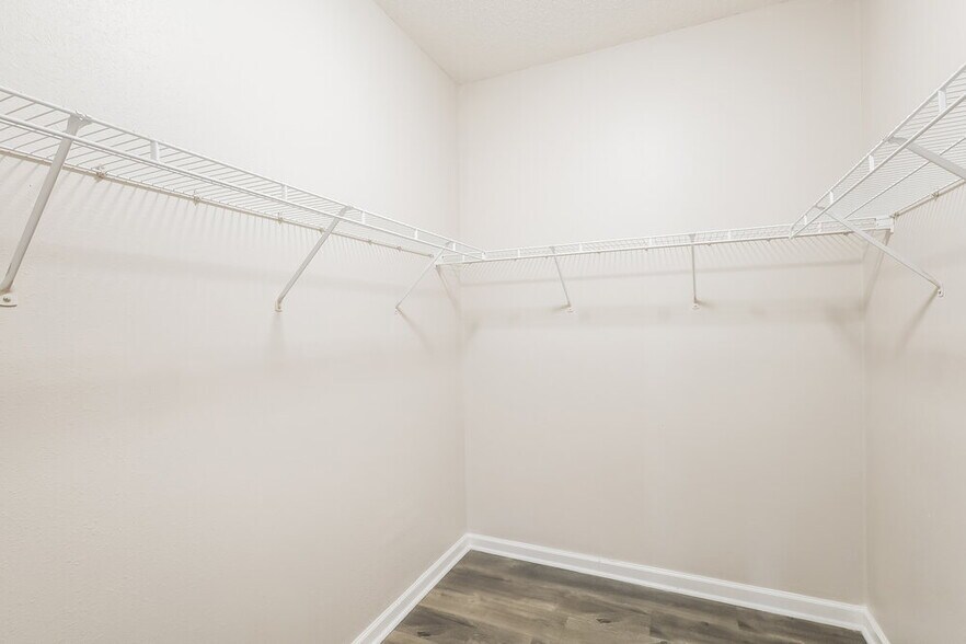 Building Photo - 3550 Limelight Ln