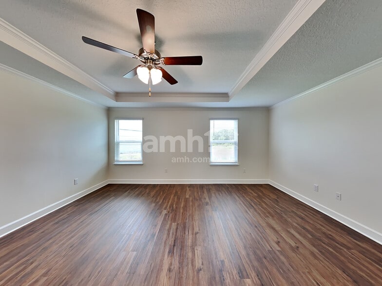 Building Photo - 1133 Walden Pond Dr