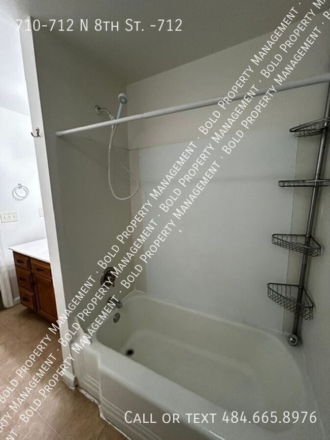 Building Photo - 710-712 N 8th St. -712-