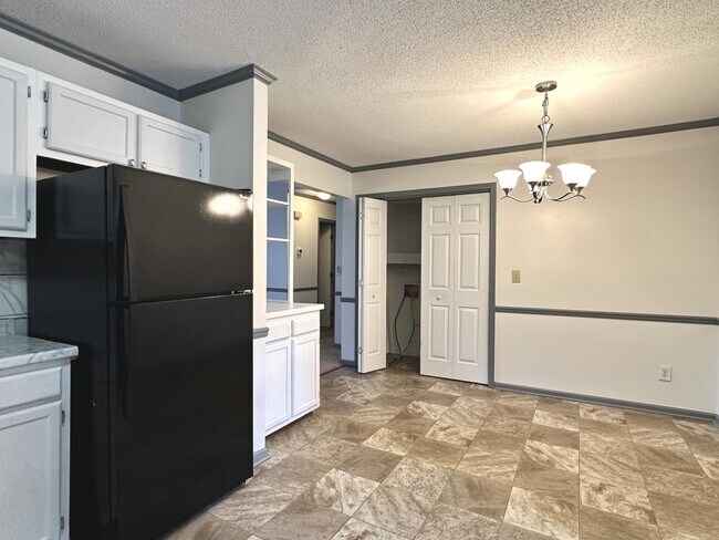 Building Photo - 103 Homeplace Ct