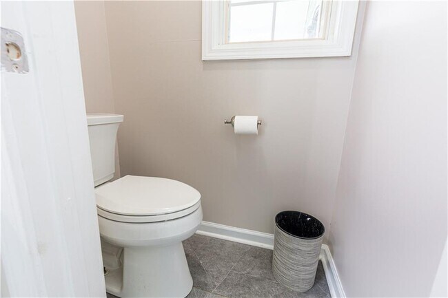 Building Photo - 3192 Dunlin Way