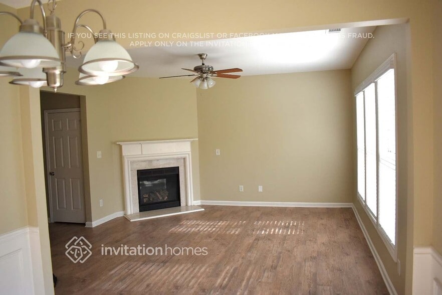 Building Photo - 2503 Winslow Ridge Dr NE
