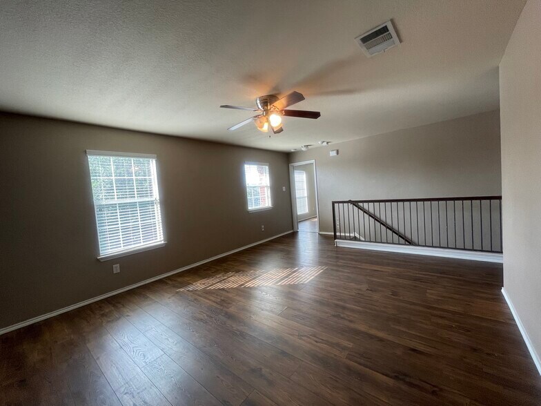 Building Photo - 411 Marquitos Drive