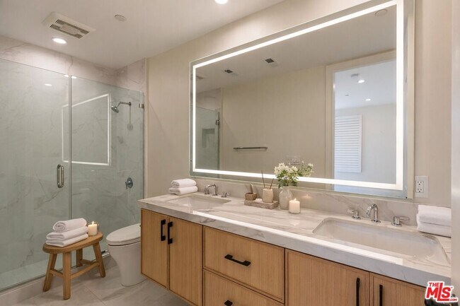 Building Photo - 11714 Folkstone Ln