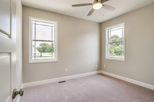 Building Photo - Beautiful Cottage At Walden Park