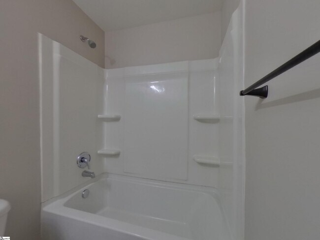 Building Photo - 316 Cedar Ridge