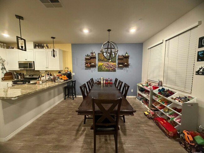 Building Photo - 7084 Vernazza Pl