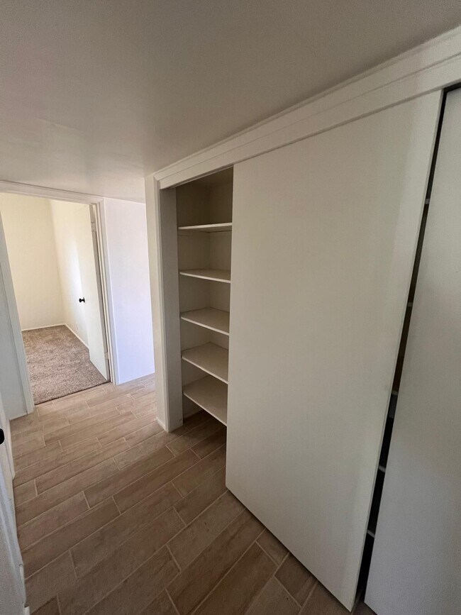 Building Photo - 6334 E Calle Luna