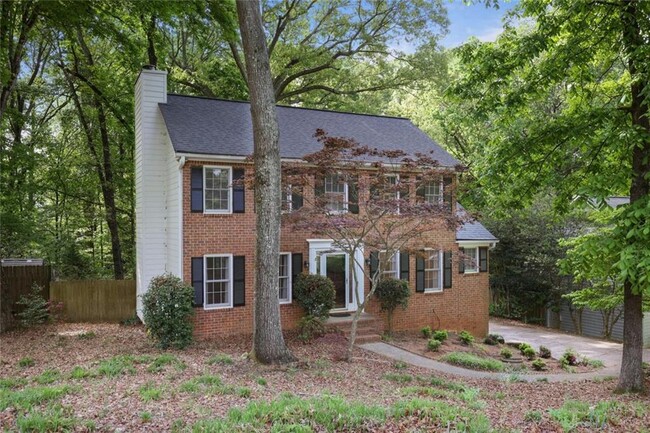 Primary Photo - 3658 Chestnut Ridge Ct