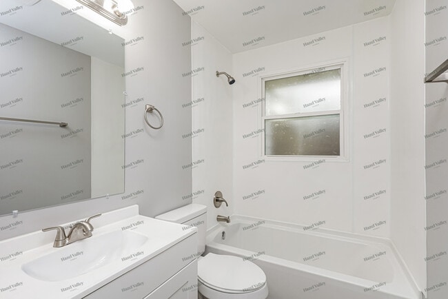 Building Photo - 1786 Keith Dr