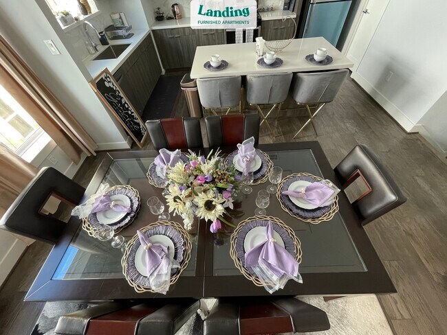 Building Photo - 5815 Fairdale Ln